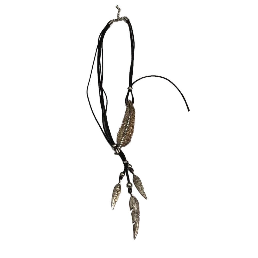 Broken necklace